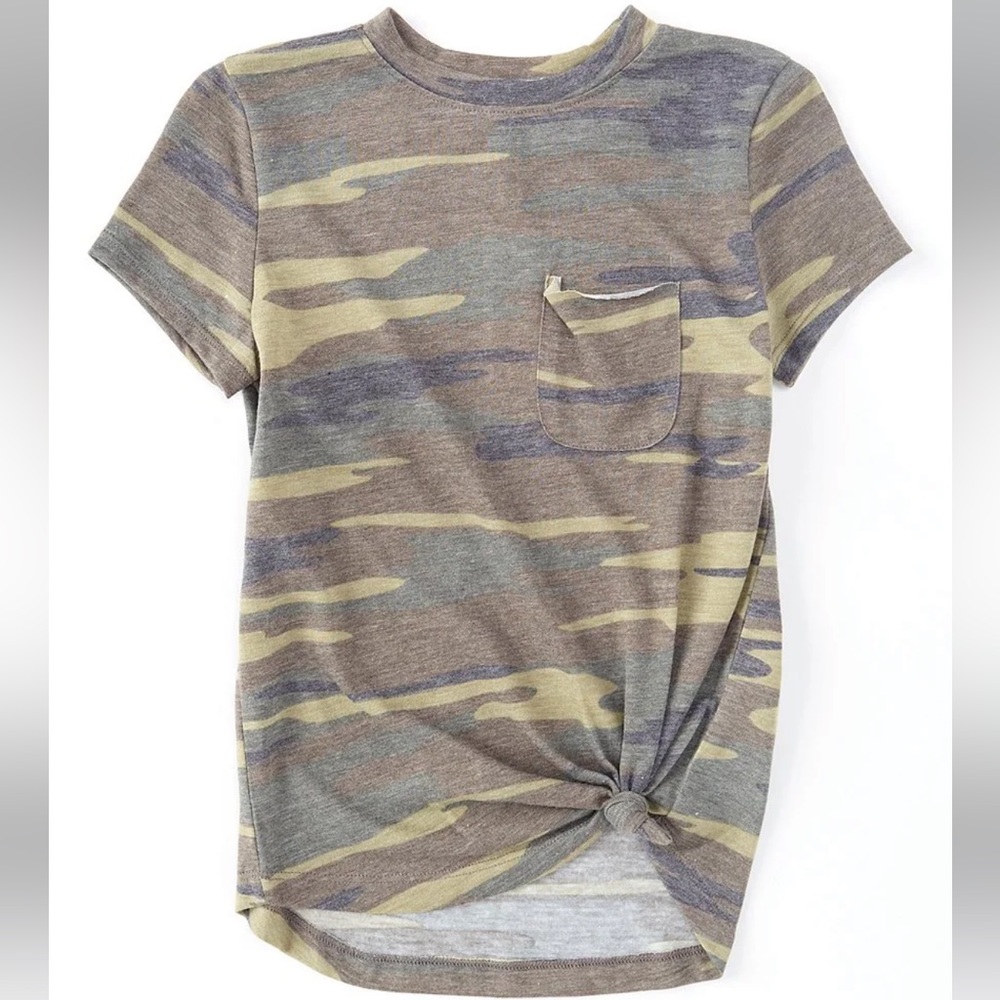NWT Big Girls size Lg. Knit Camo Pocket Tee